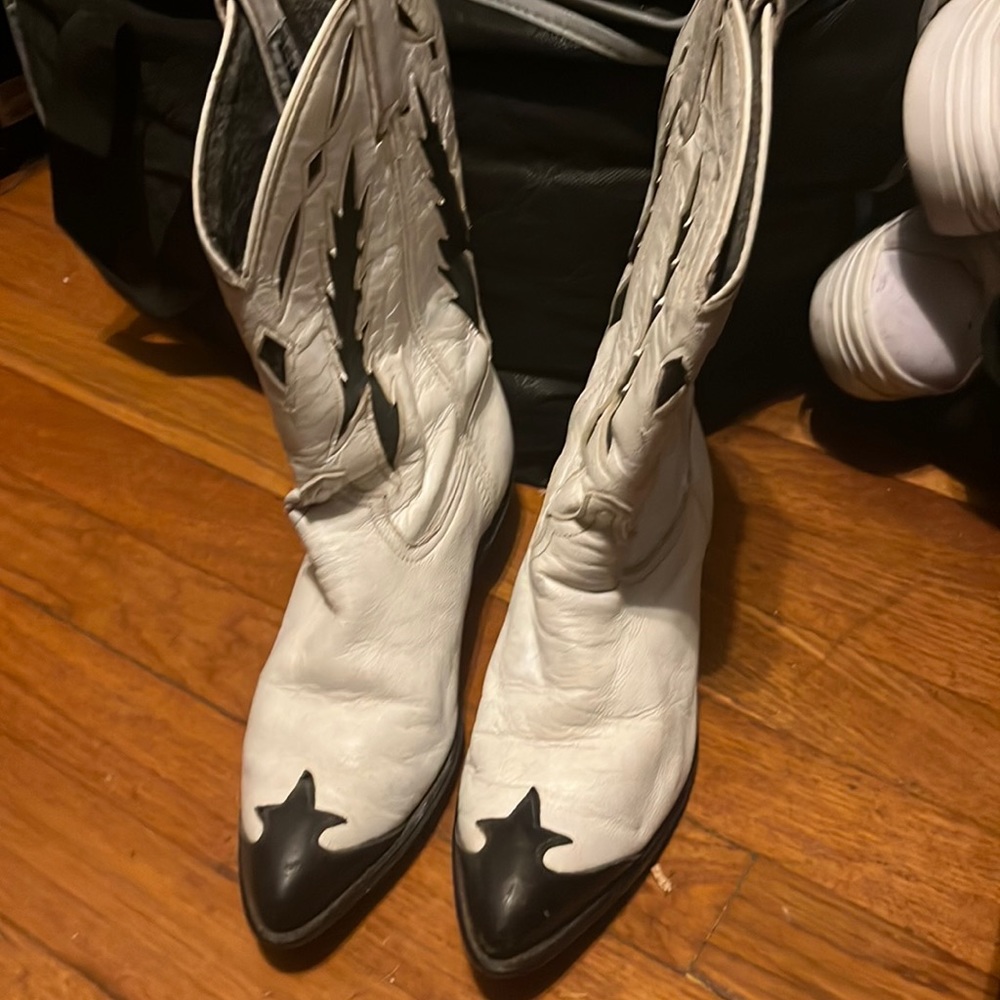 Vintage Black and White Cowboy Boots Leather